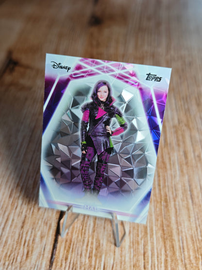 2026 Topps Disney Neon Diamante Mal #156